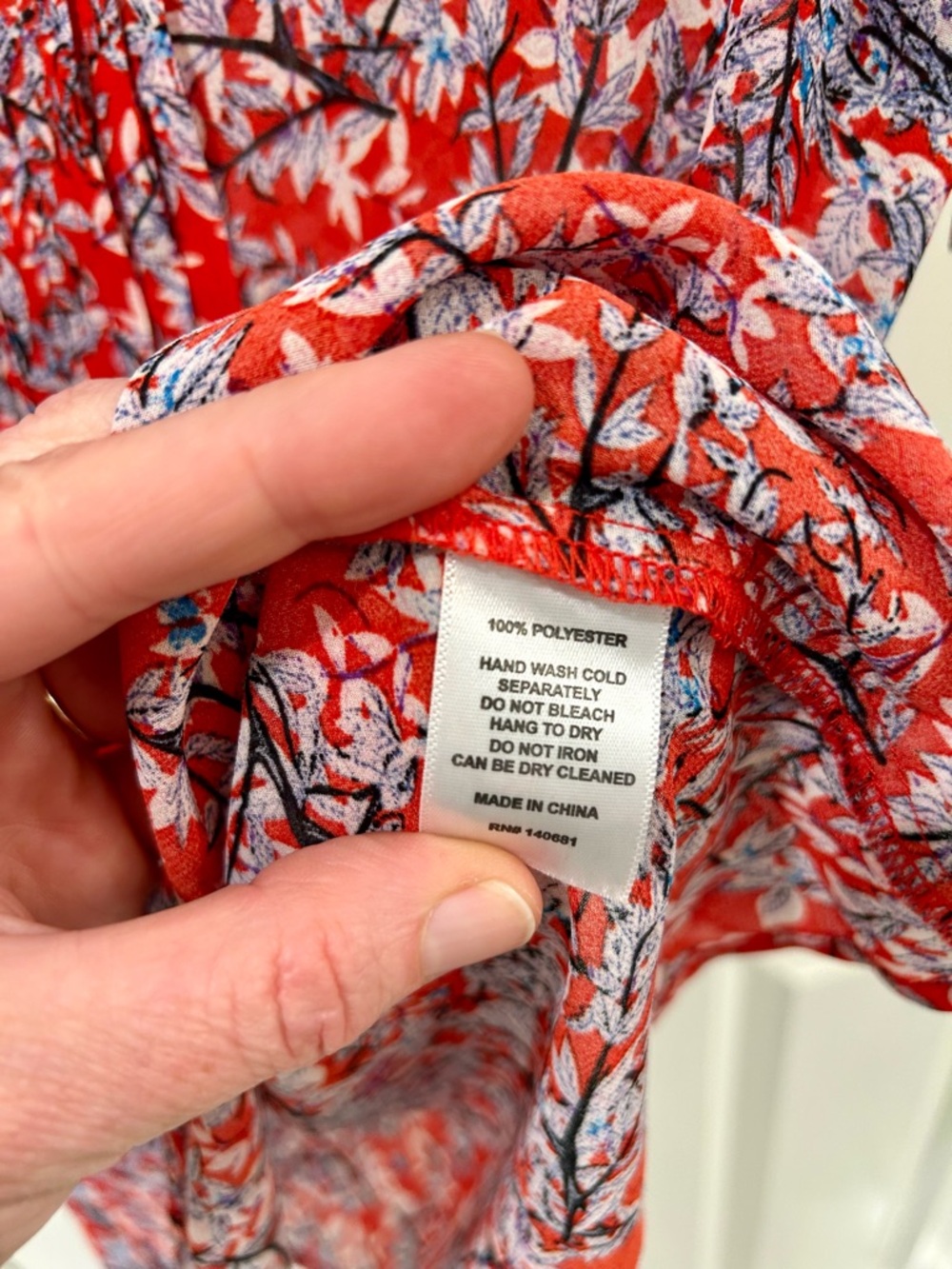 Unique Vintage Red Floral Branch Print Pintuck Blouse Button Up 1940s Style M - Picture 8 of 11